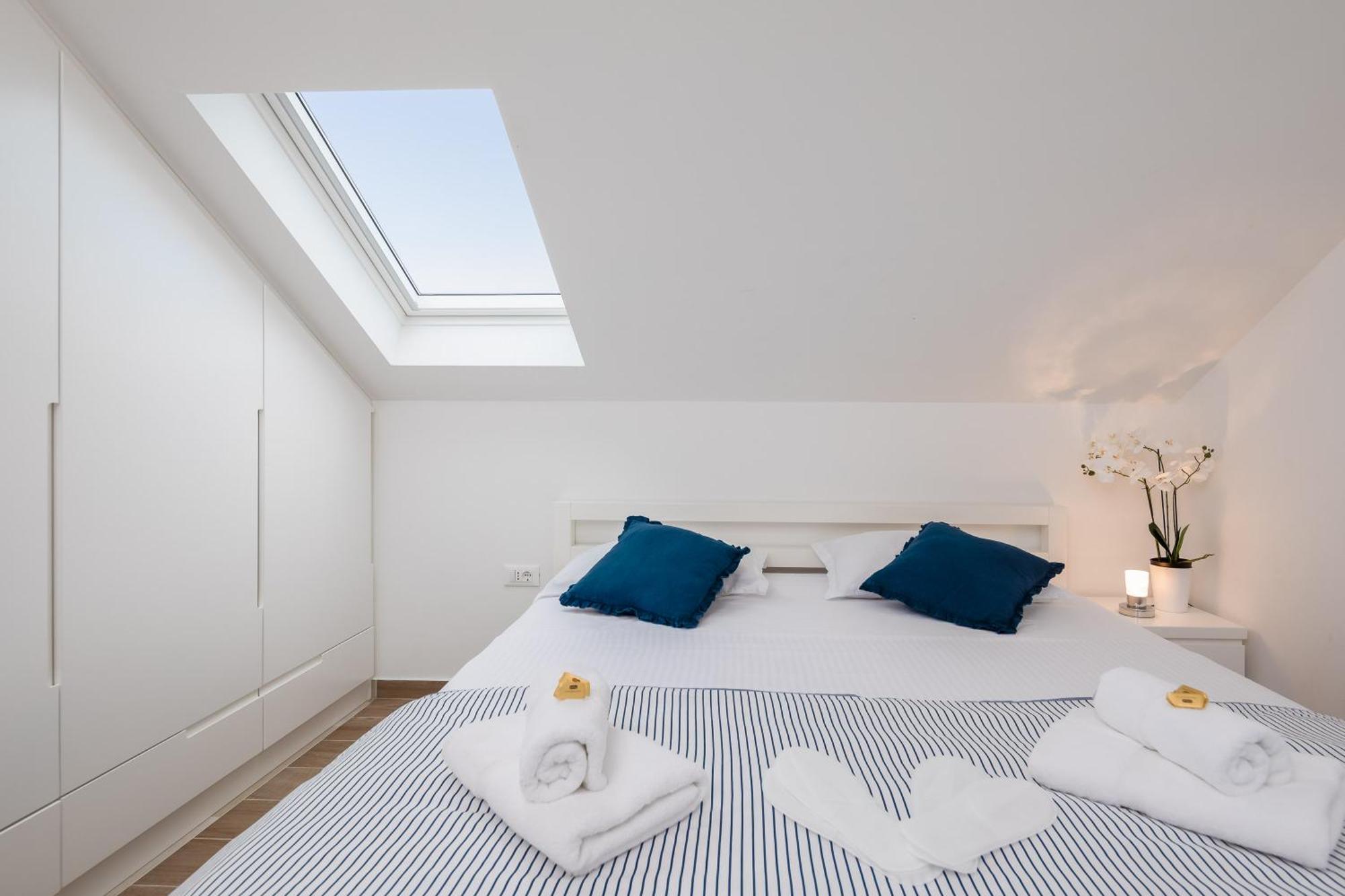 Epetium Beach Villa Split Eksteriør bilde