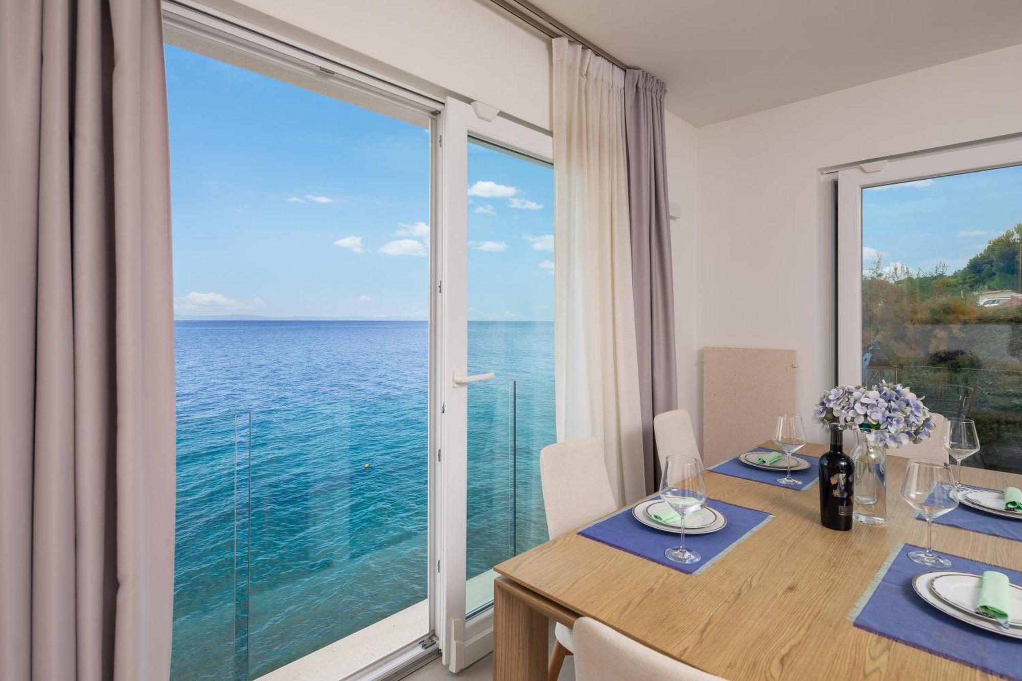 Epetium Beach Villa Split Eksteriør bilde