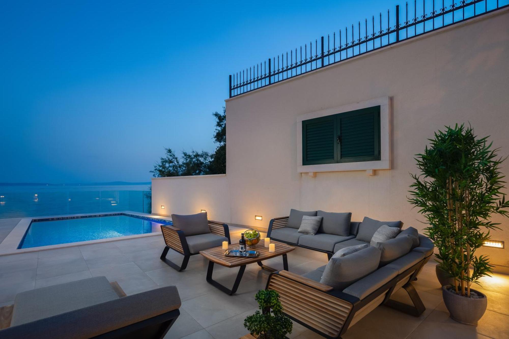Epetium Beach Villa Split Eksteriør bilde